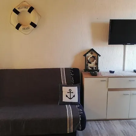 Angela -lopar Apartment Lopar