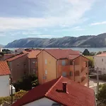 Angela -lopar Appartement