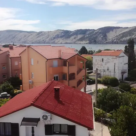 Angela -lopar Apartment *